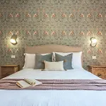 Gabrielle - Charming In Trastevere Apartament