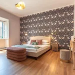 Apartament Gabrielle - Charming In Trastevere *