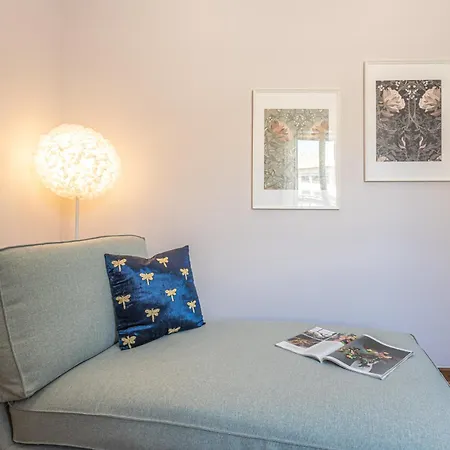 Gabrielle - Charming In Trastevere Apartment *