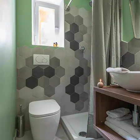 Gabrielle - Charming In Trastevere Apartment Rome