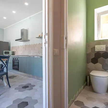 Gabrielle - Charming In Trastevere Apartment