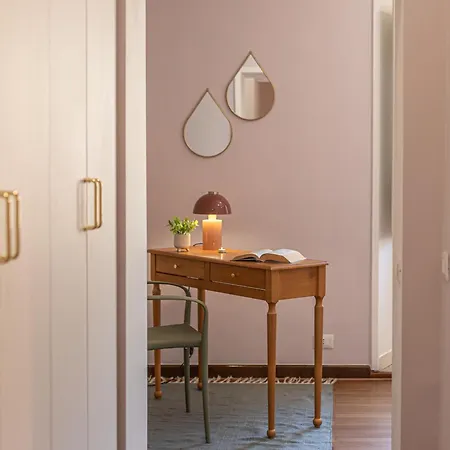 Gabrielle - Charming In Trastevere Apartment